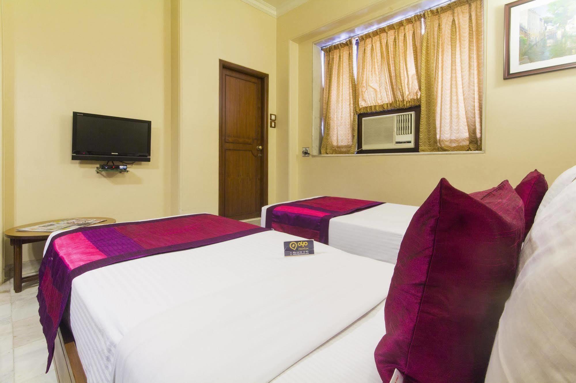 Hotel Ashray International, Sion - Near Bkc مومباي المظهر الخارجي الصورة