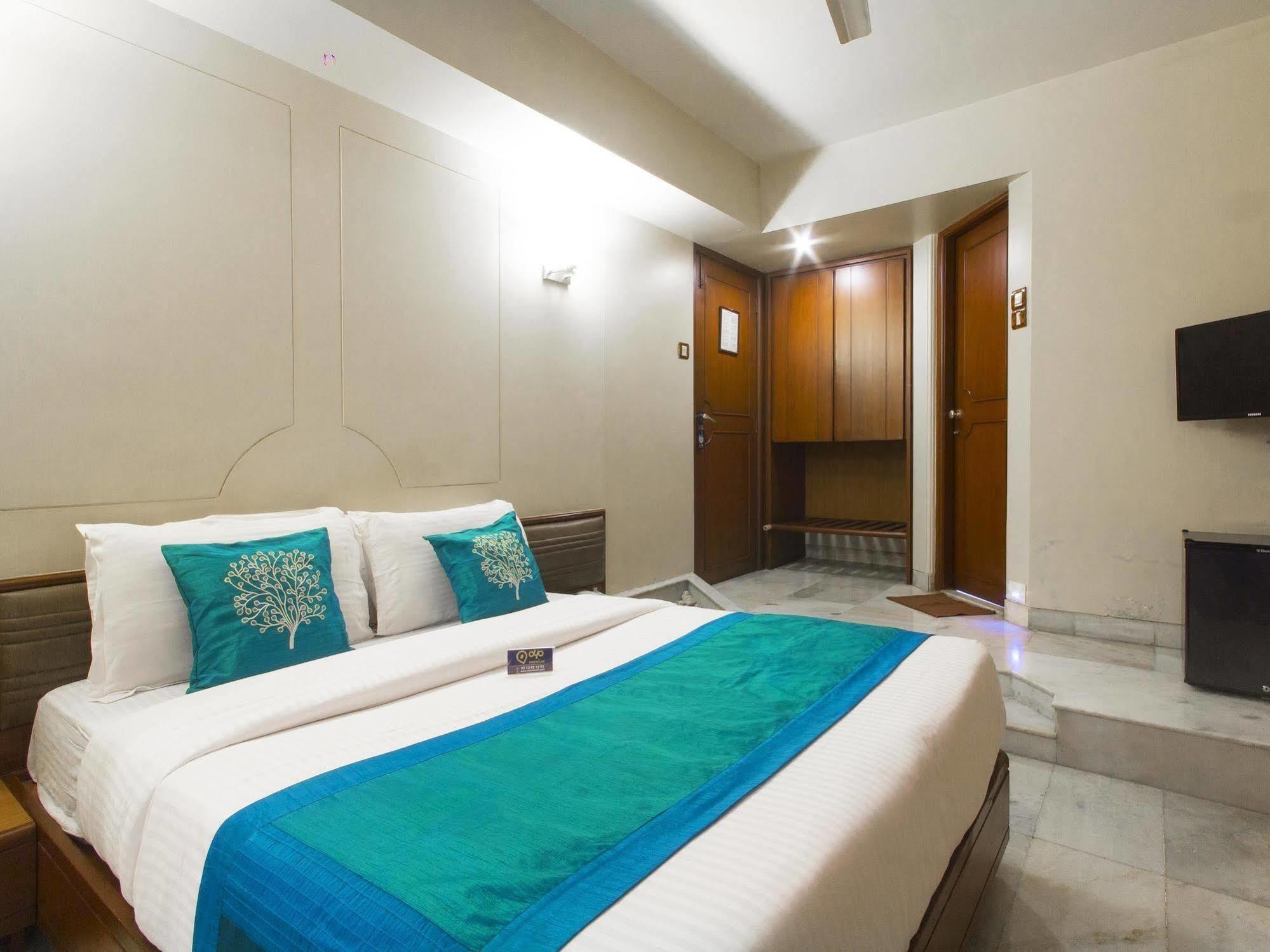 Hotel Ashray International, Sion - Near Bkc مومباي المظهر الخارجي الصورة
