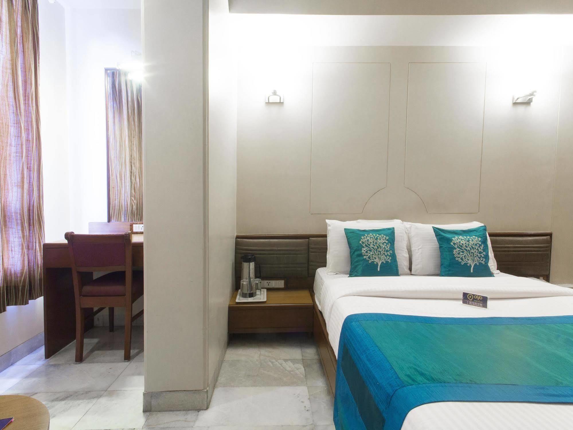 Hotel Ashray International, Sion - Near Bkc مومباي المظهر الخارجي الصورة